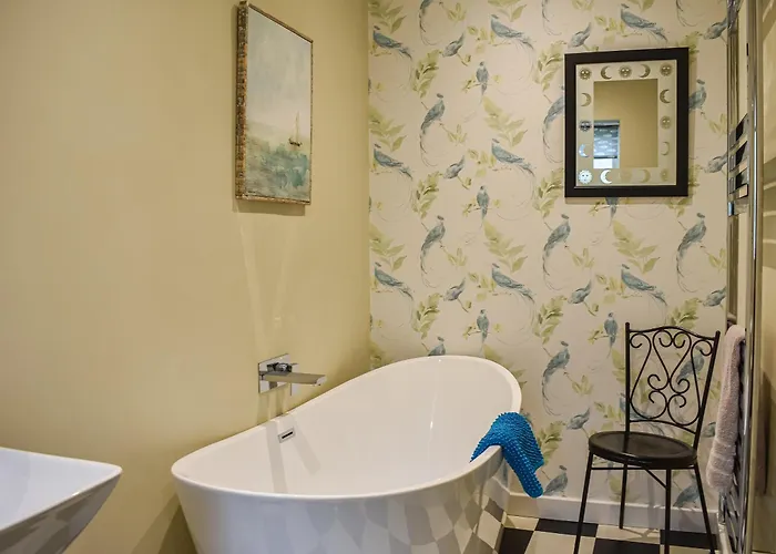 Riverbank Пули-Бридж